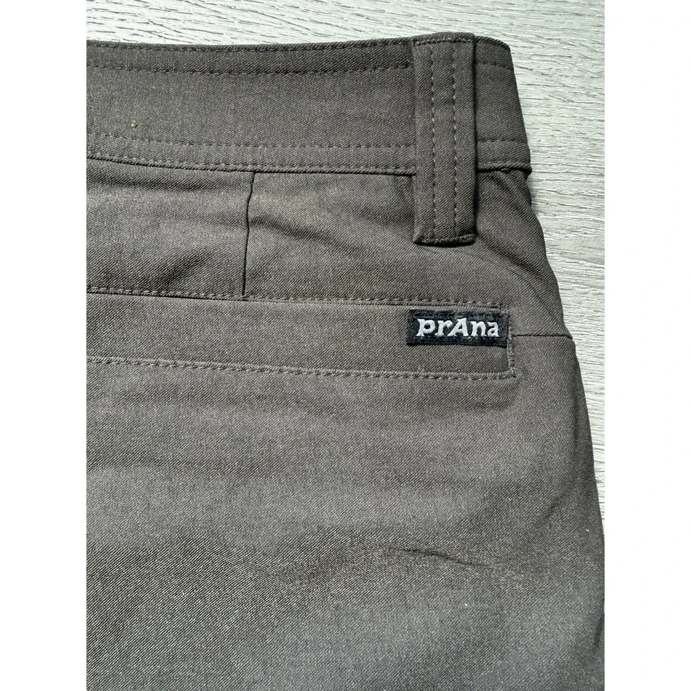 prAna Shorts Mens 30W Gray Stretch Hiking Outdoor Casual Lightweight - Picture 3 of 6